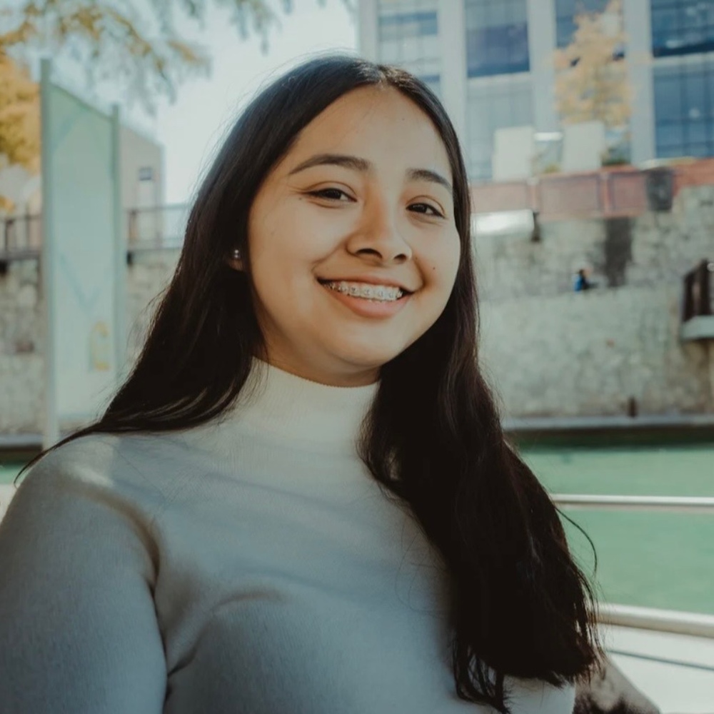Meet your Posher, Trina